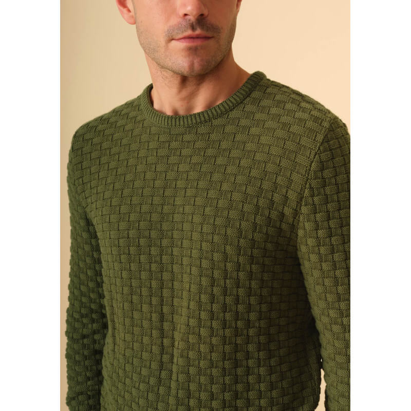 pull-homme-damier-sauge-made-in-france-colelction-automne-hiver-2023-1