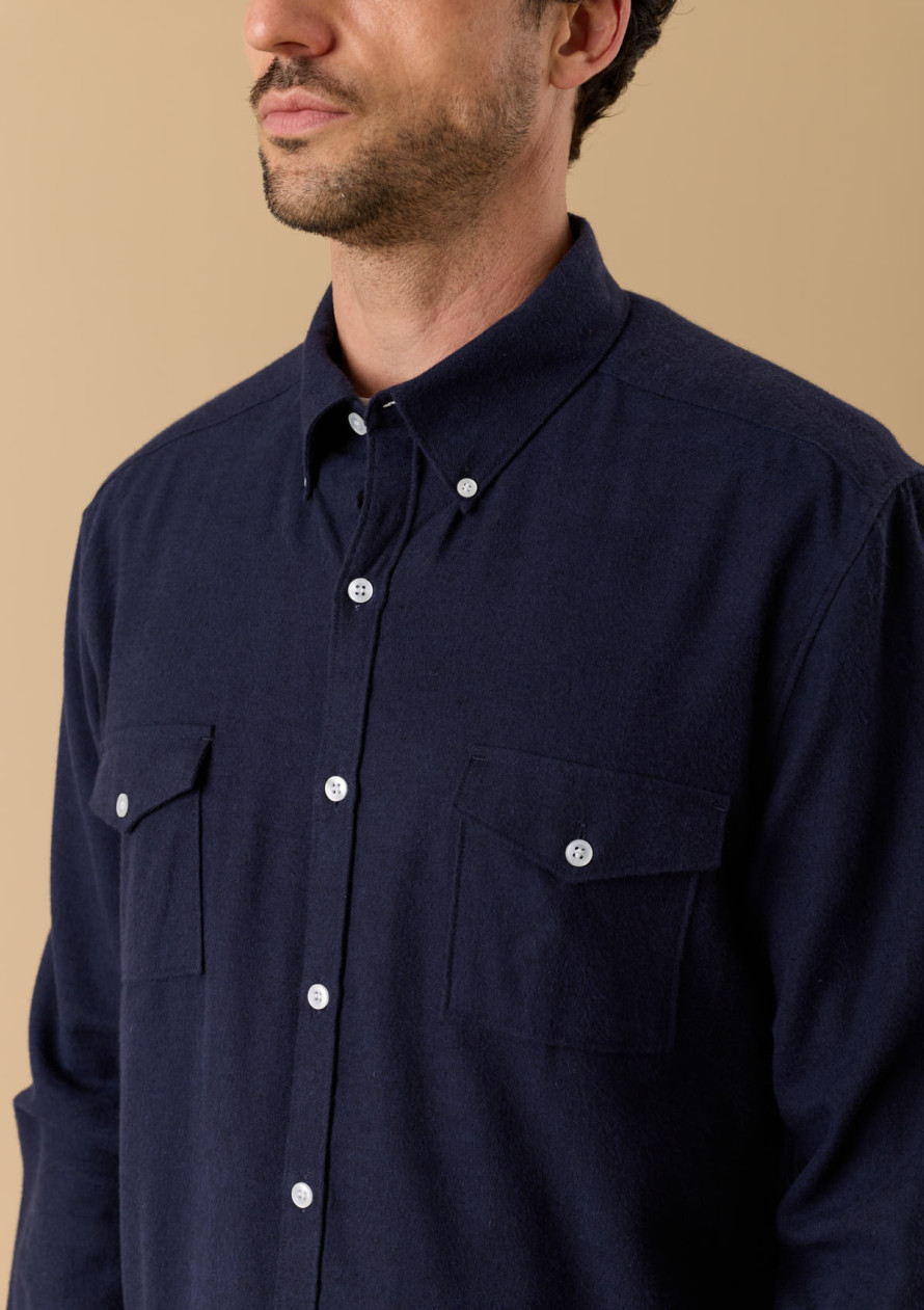 chemise-homme-surtout-bleu-marine-coton-biologique-collection-automne-hiver-2026-2