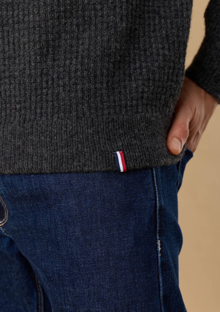 pull-homme-origine-anthracite-made-in-france-collection-automne-hiver-2026-2