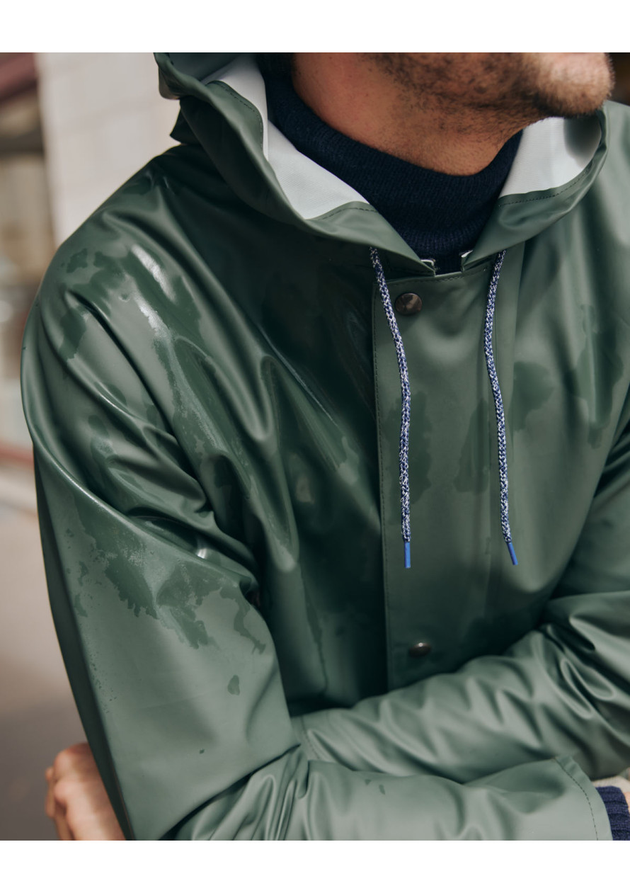 impermeable-homme-averse-kaki-made-in-france-collection-automne-hiver-2026-2