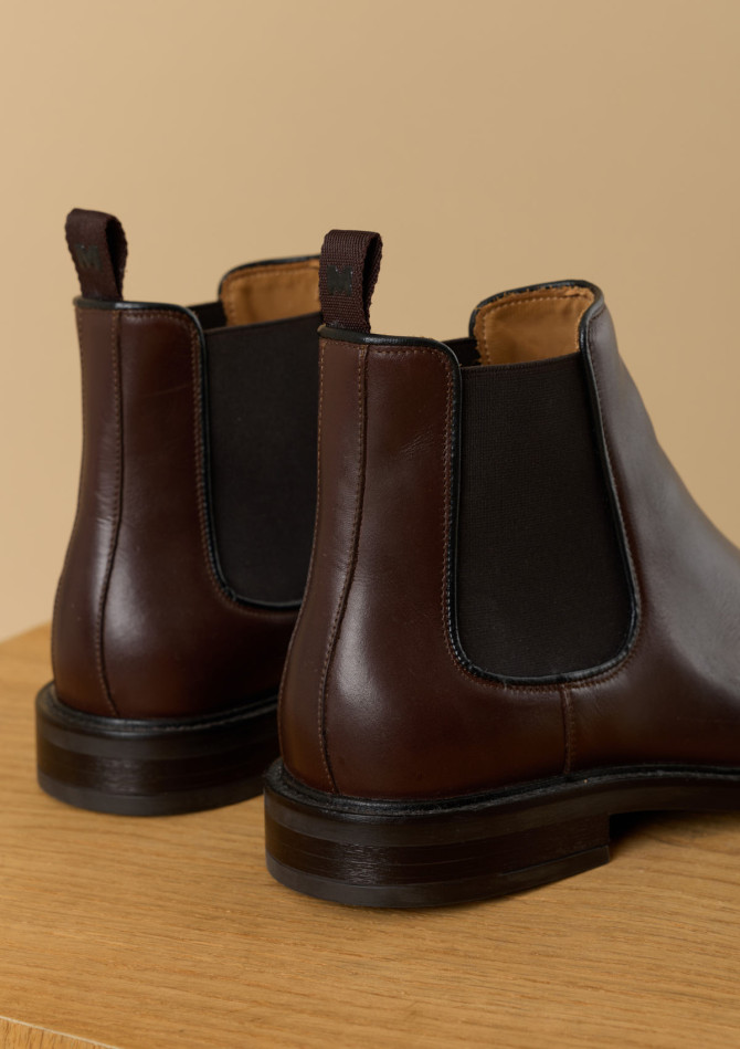 boots-homme-owen-marron-cuir-collection-automne-hiver-2026-1