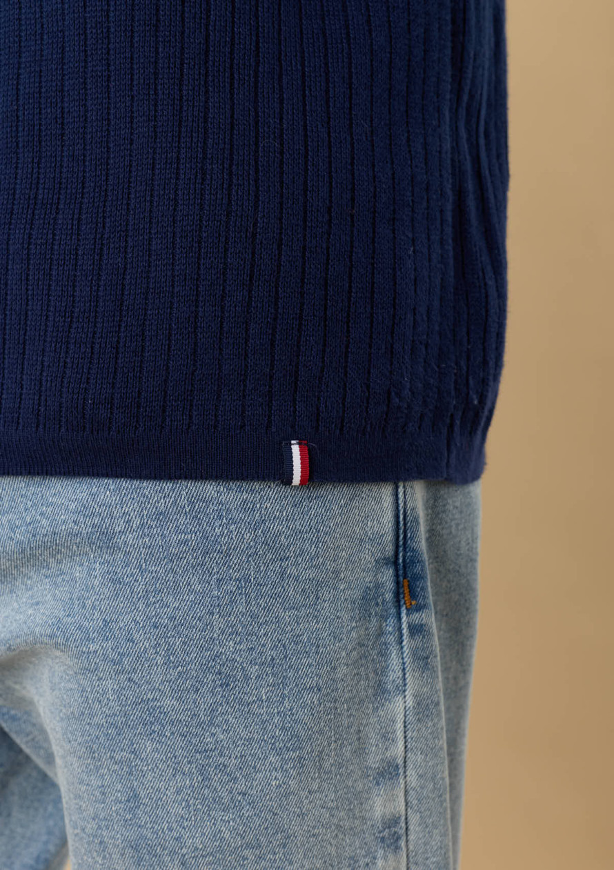 polo-homme-triomphe-bleu-marine-made-in-france-collection-automne-hiver-2026-4