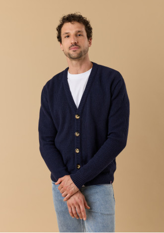 gilet-homme-nostalgie-bleu-marine-made-in-france-collection-automne-hiver-2026-3