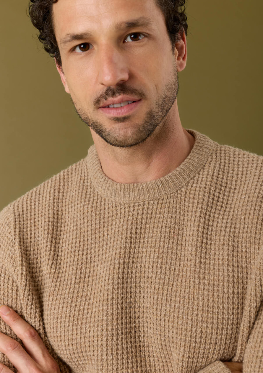 pull-homme-origine-beige-made-in-france-collection-automne-hiver-2026-2