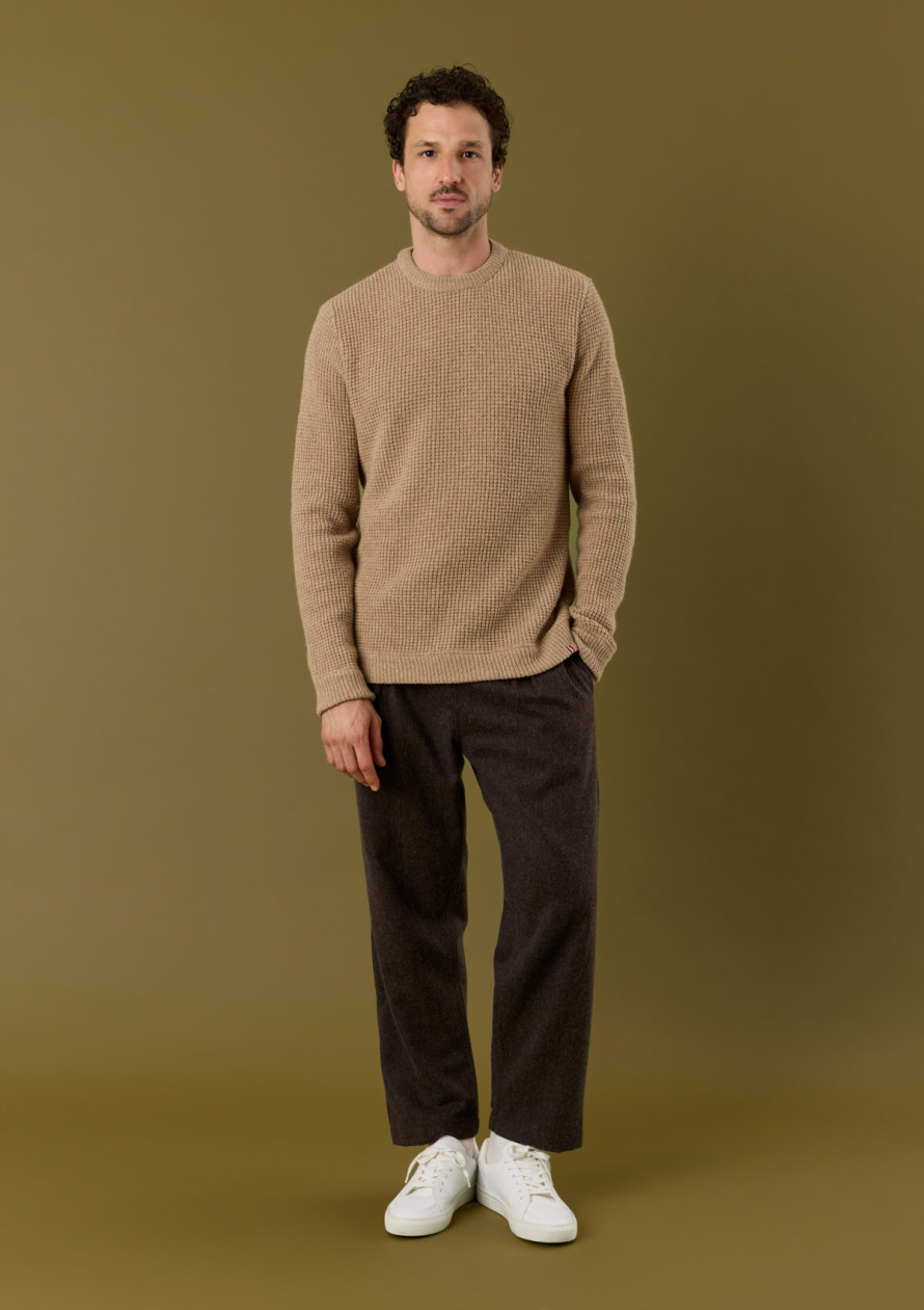 pull-homme-origine-beige-made-in-france-collection-automne-hiver-2026-5