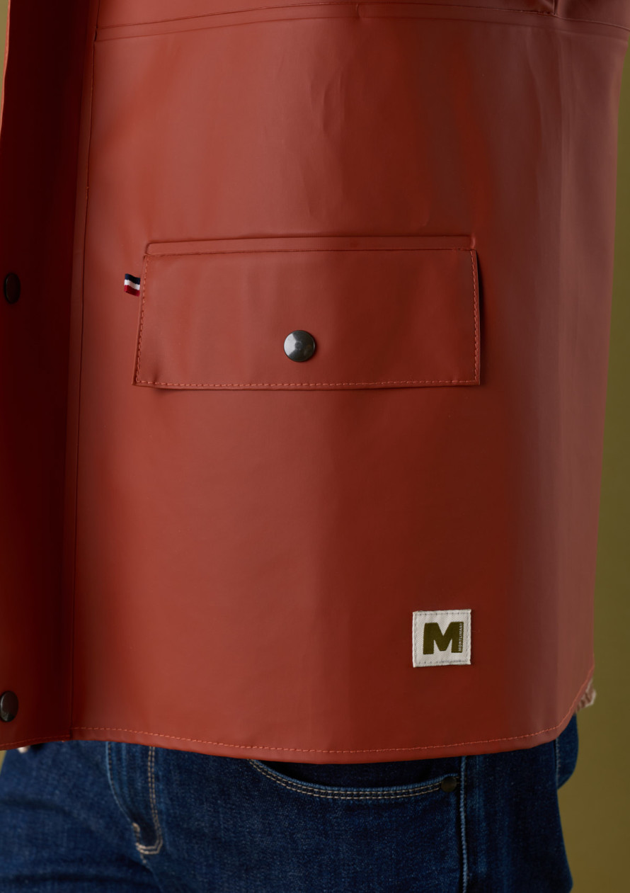 impermeable-homme-brume-terracota-made-in-france-collection-automne-hiver-2026-4