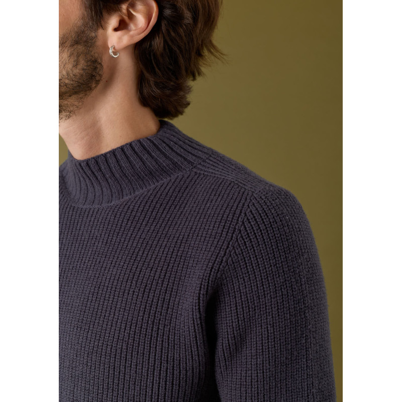pull-homme-saison-anthracite-made-in-france-collection-automne-hiver-2026-3