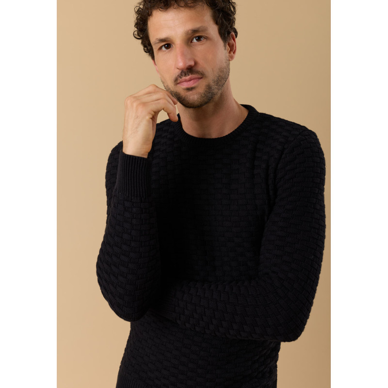 pull-homme-damier-noir-coton-biologique-collection-automne-hiver-2026-3