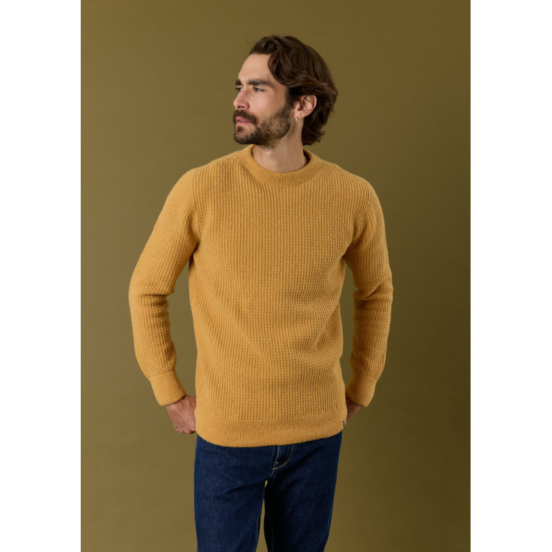 pull-homme-origine-jaune-made-in-france-collection-automne-hiver-2026-1