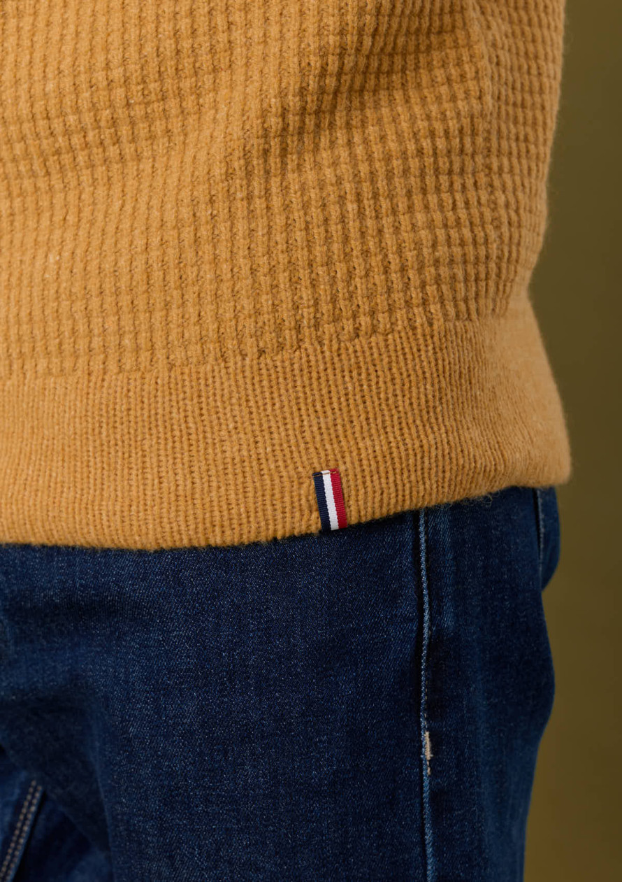 pull-homme-origine-jaune-made-in-france-collection-automne-hiver-2026-2