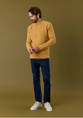 pull-homme-origine-jaune-made-in-france-collection-automne-hiver-2026-5