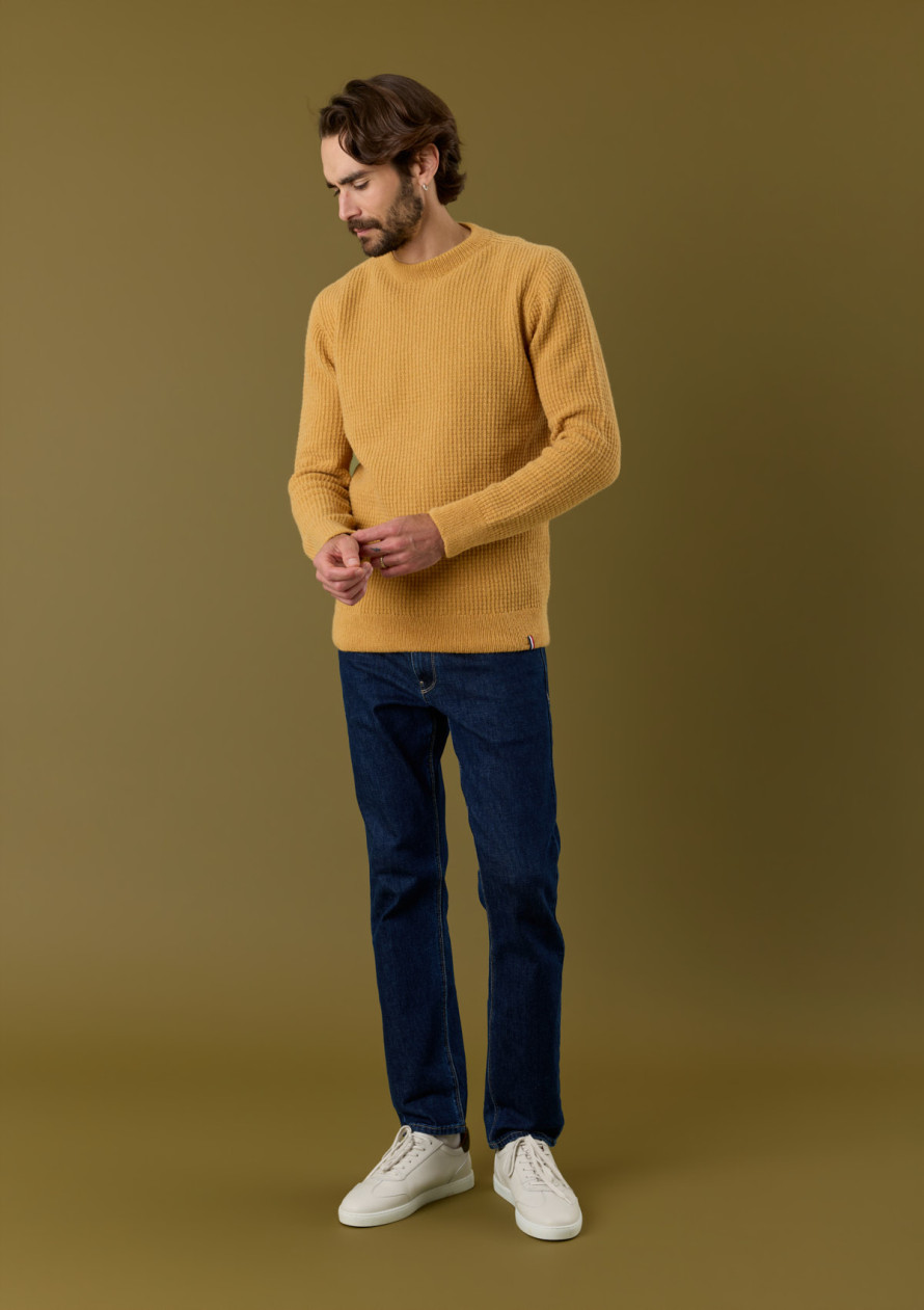 pull-homme-origine-jaune-made-in-france-collection-automne-hiver-2026-5