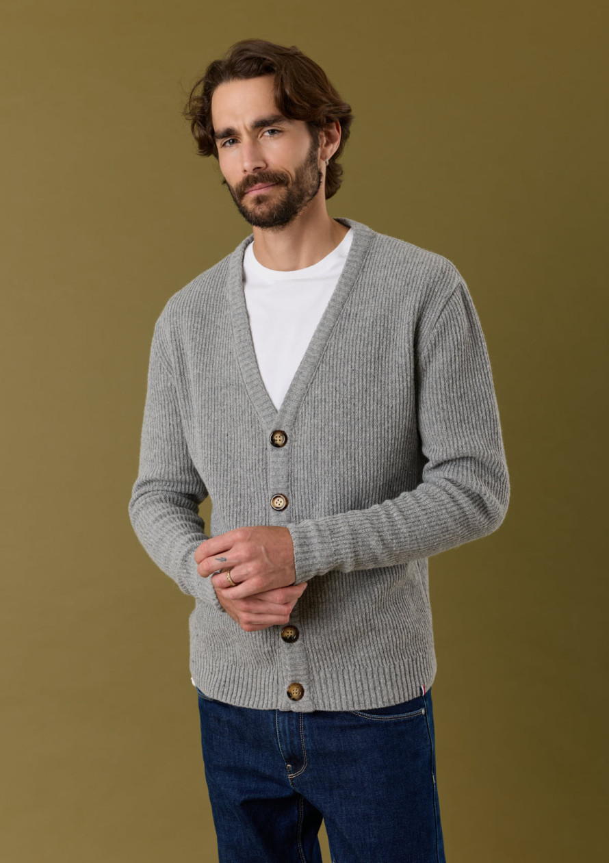 gilet-homme-nostalgie-gris-clair-made-in-france-collection-automne-hiver-2026-3