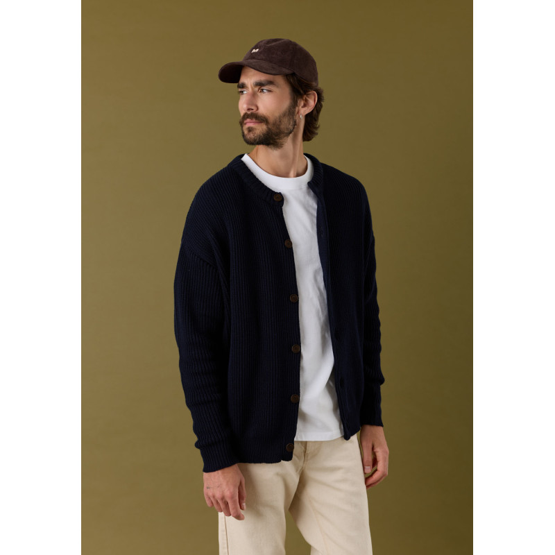 casquette-homme-indigo-marron-velours-coteles-collection-automne-hiver-2026-2