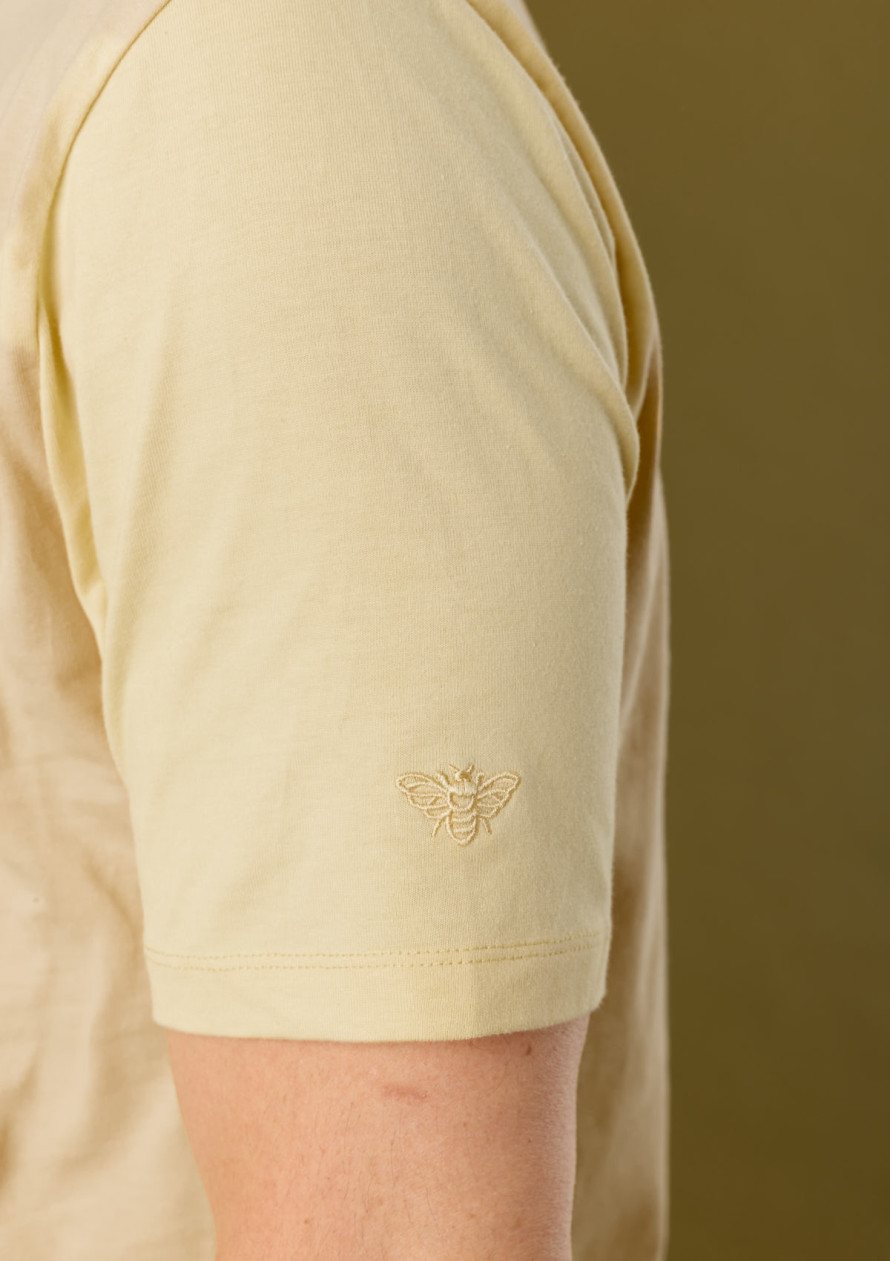 t-shirt-homme-marceau-jaune-demi-sel-coton-biologique-collection-automne-hiver-2026-2