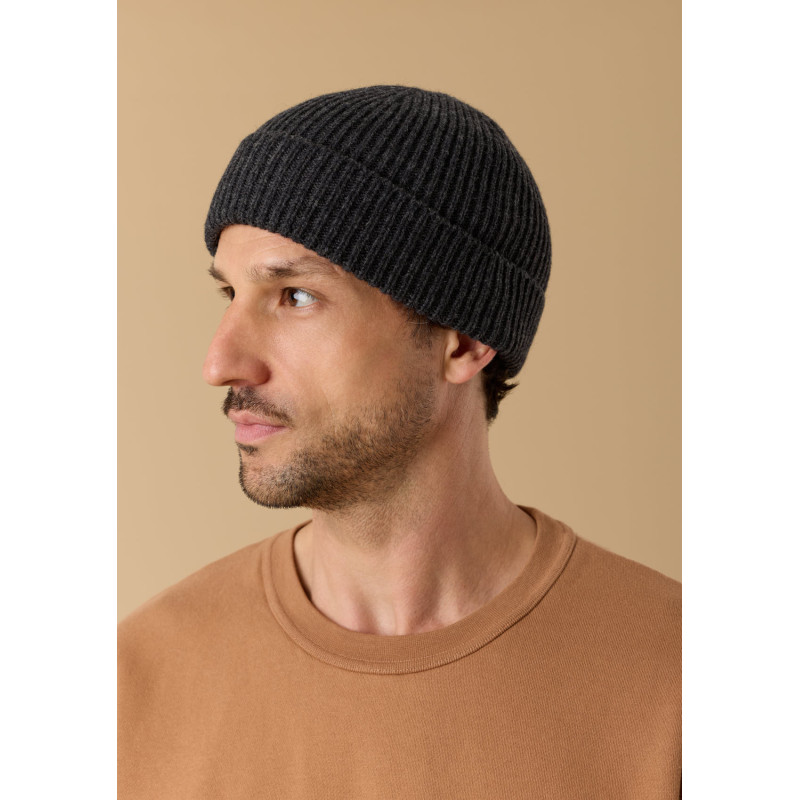 bonnet-homme-prapoutel-anthracite-made-in-france-collection-automne-hiver-2026-1