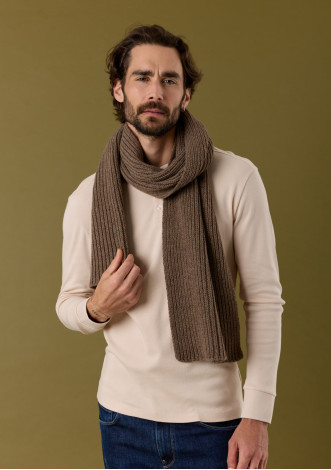 echarpe-homme-chanterelle-marron-laine-collection-automne-hiver-2026-2