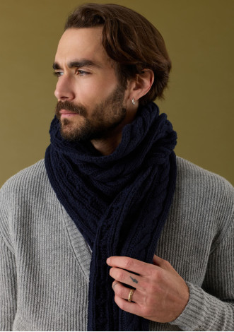 echarpe-homme-torsade-bleu-marine-made-in-france-collection-automne-hiver-2026-3