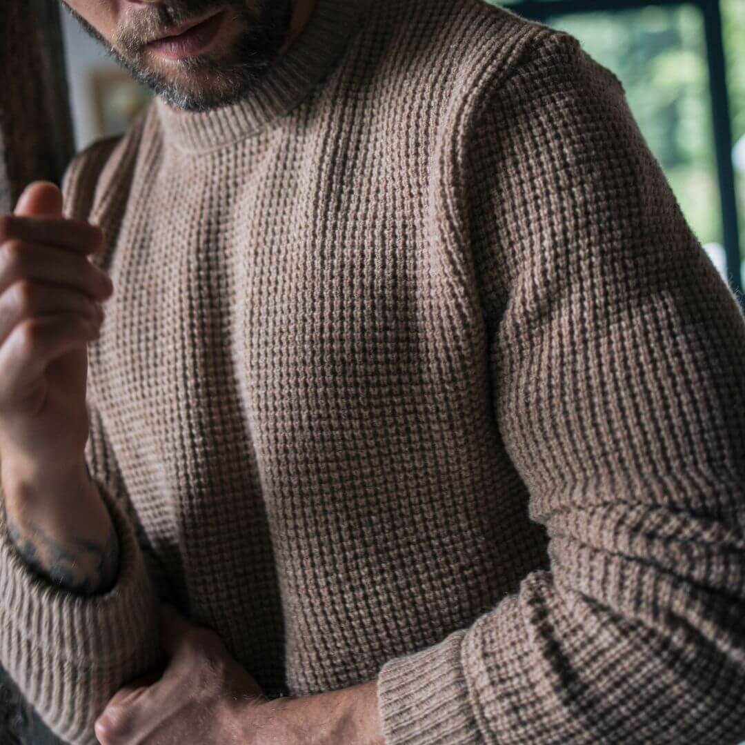 Pull over homme tendance et chic marque française haut de gamme