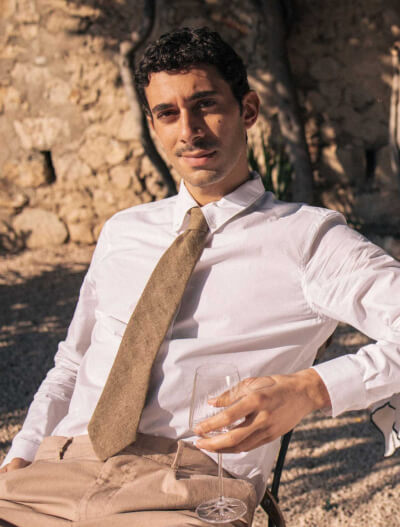 Quelle tenue homme pour une cérémonie ?