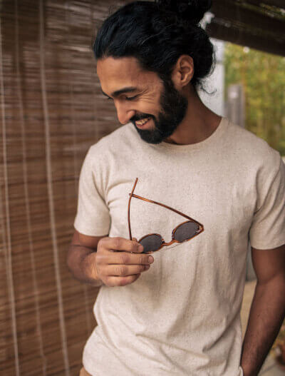 Le prometteur, un t-shirt novateur